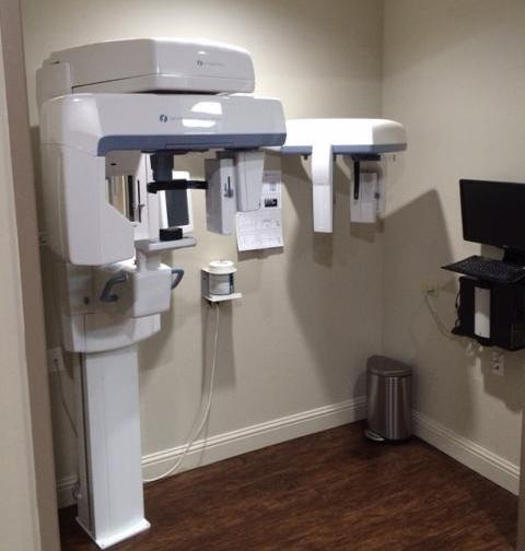 Dental Implants Dentist in Madera